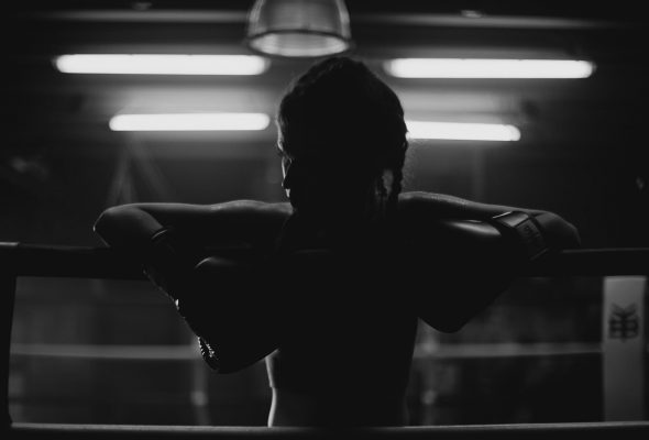 Kickboxerin in Ring